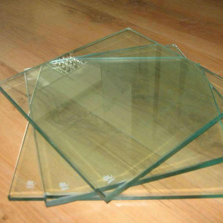 赤峰钢化玻璃照片